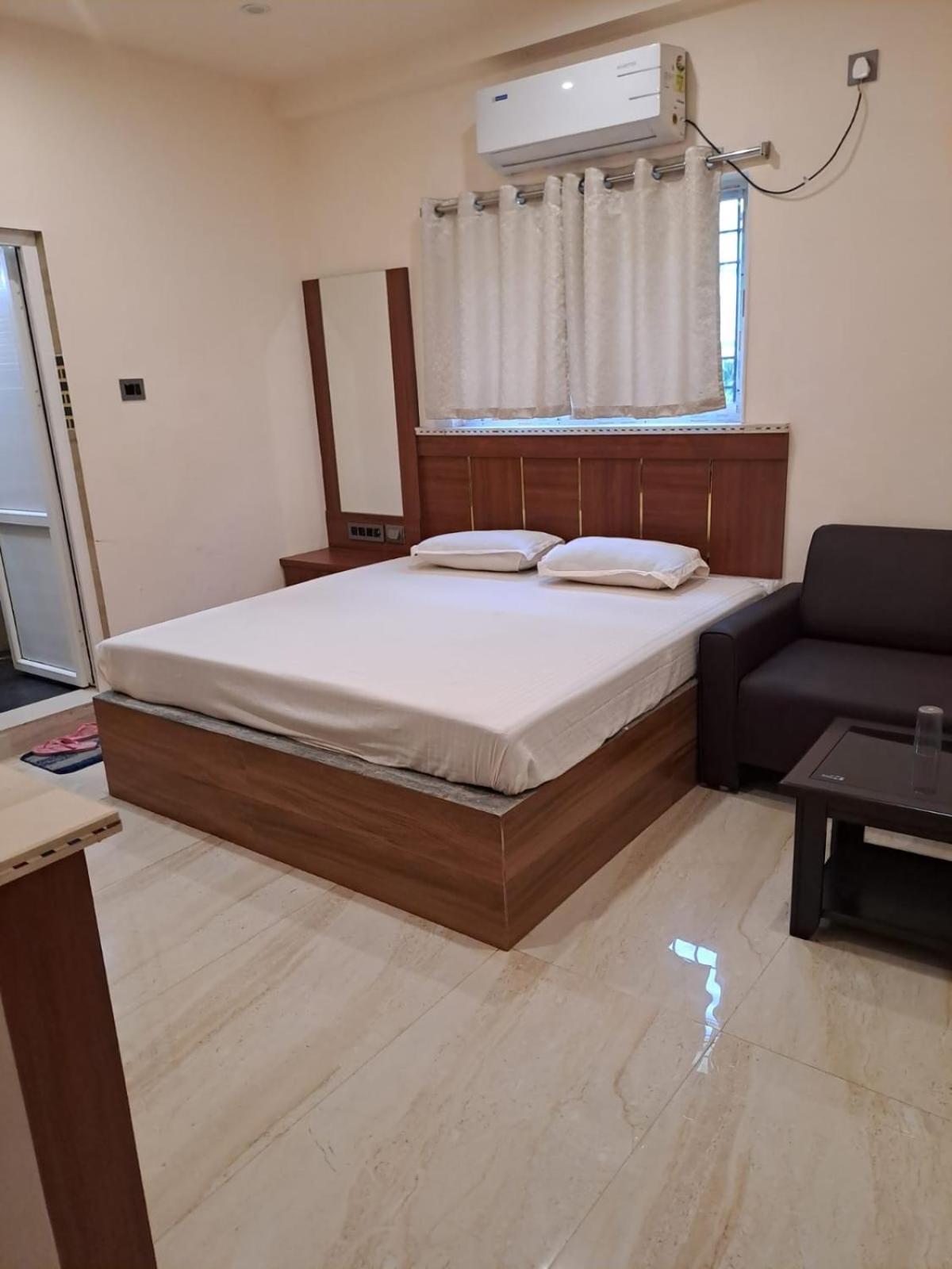 Hotel Vivek Patna  Esterno foto